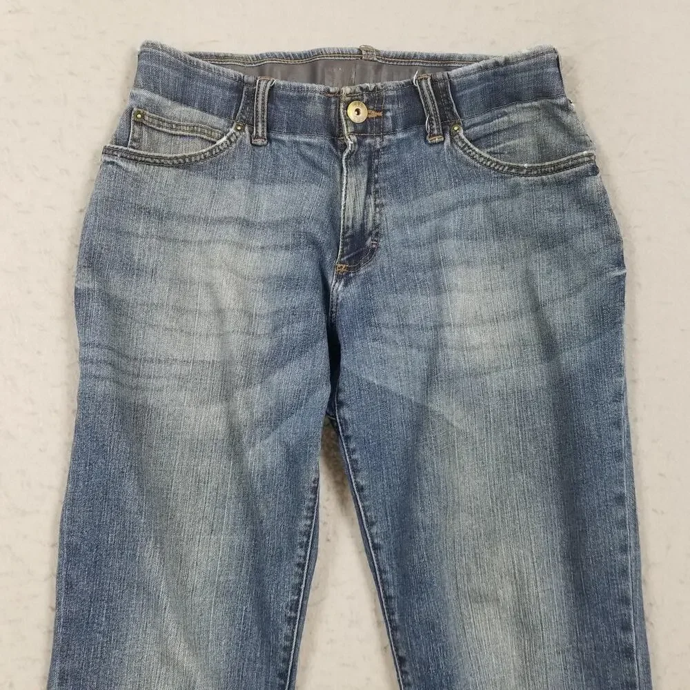 Lee brand item